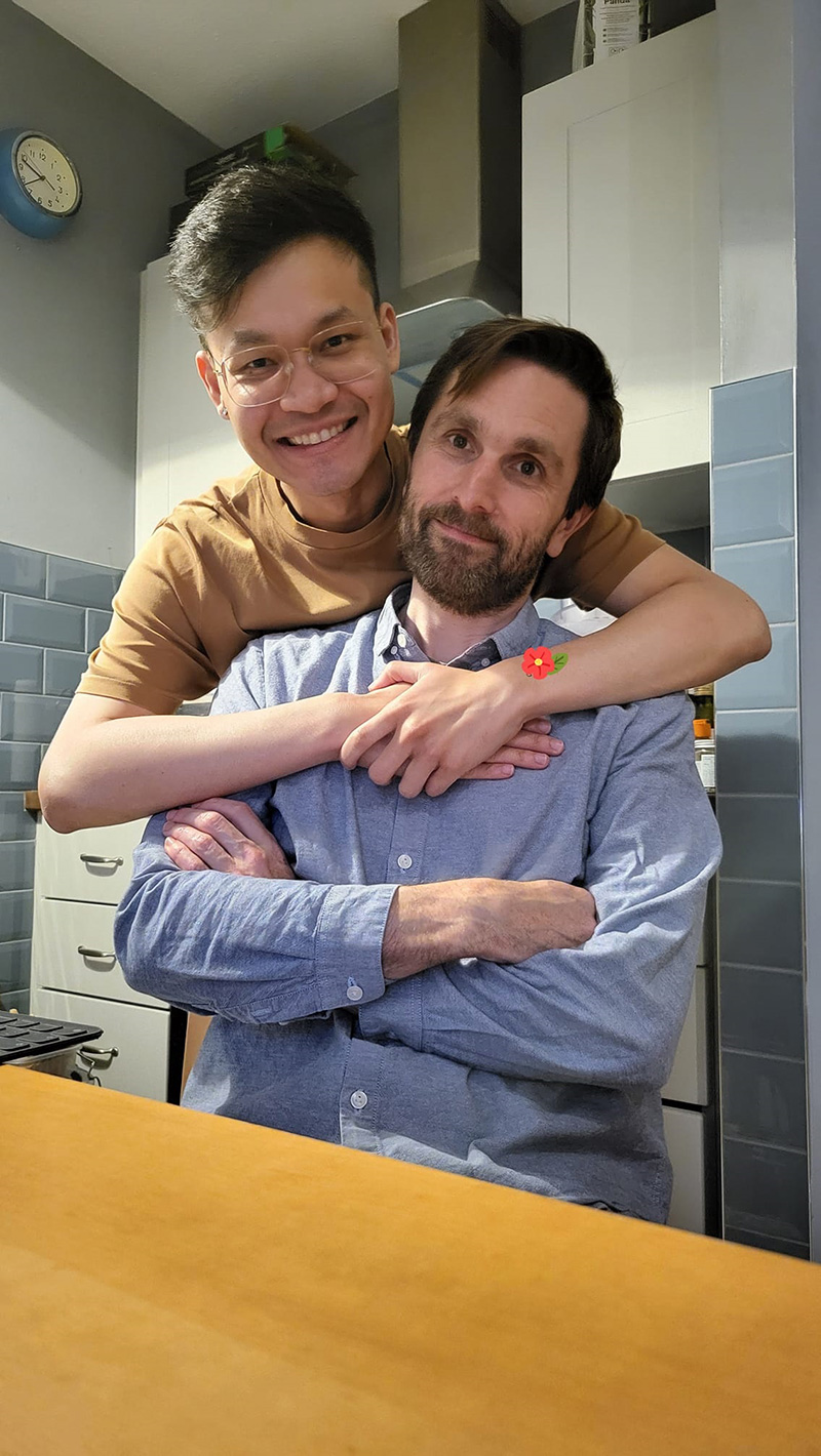  หวานชื่น ครูลูกกอล์ฟ ควงแฟนหนุ่ม จดทะเบียนสมรส