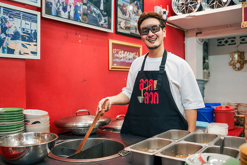  บีม ศรัณยู เปิดร้านก๋วยเตี๋ยวประชดชีวิต