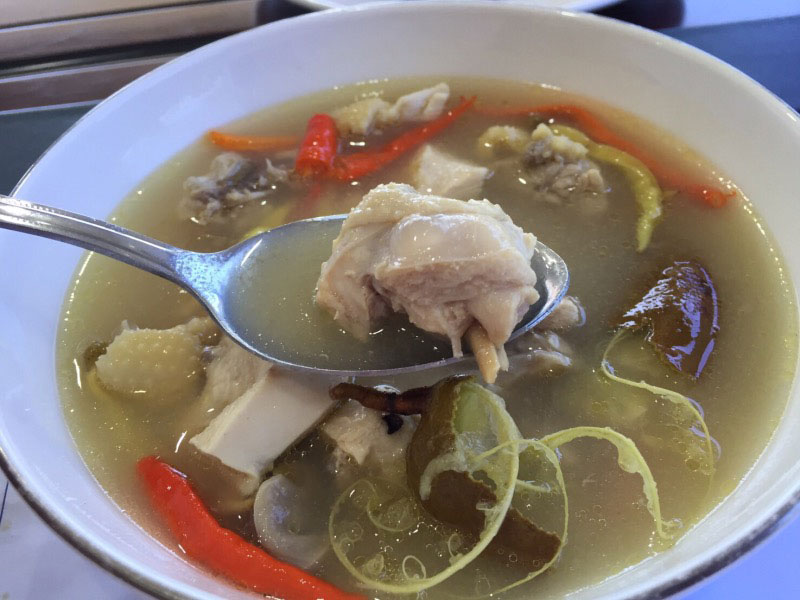 ไก่ต้มมะขาม