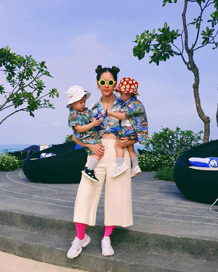 ชมพู่ น้องสายฟ้า น้องพายุ