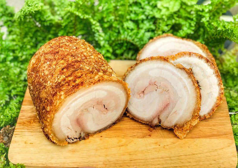 ร้านหมูกรอบชาชู