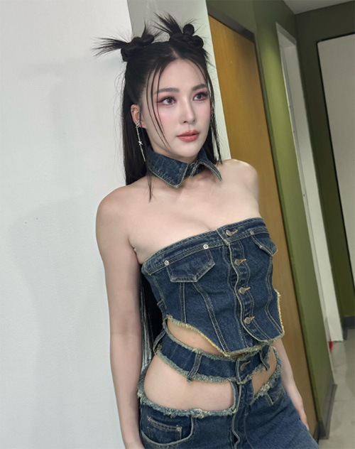 จันจิ ทรงผมมัดครึ่งหัว