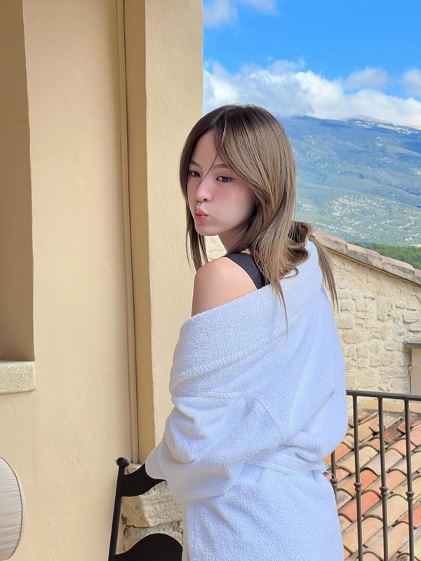 ณิชา ณัฏฐณิชา 