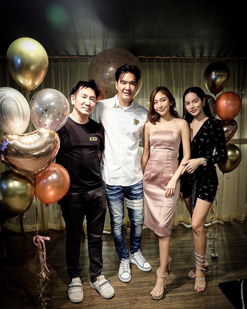 เคลลี่ ธนะพัฒน์