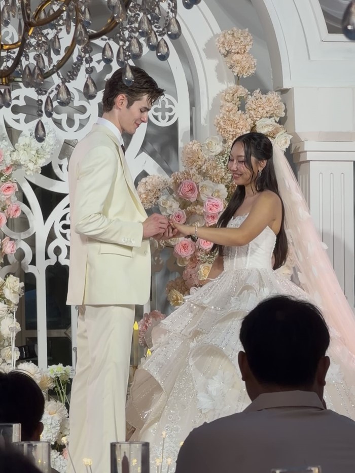 พู่กัน อินฟลูฯ สาว แต่งแล้วกับนายแบบหล่อปัง รุสลัน 