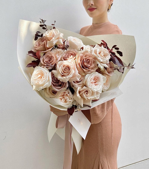 ร้านจัดช่อดอกไม้ vlynfloral