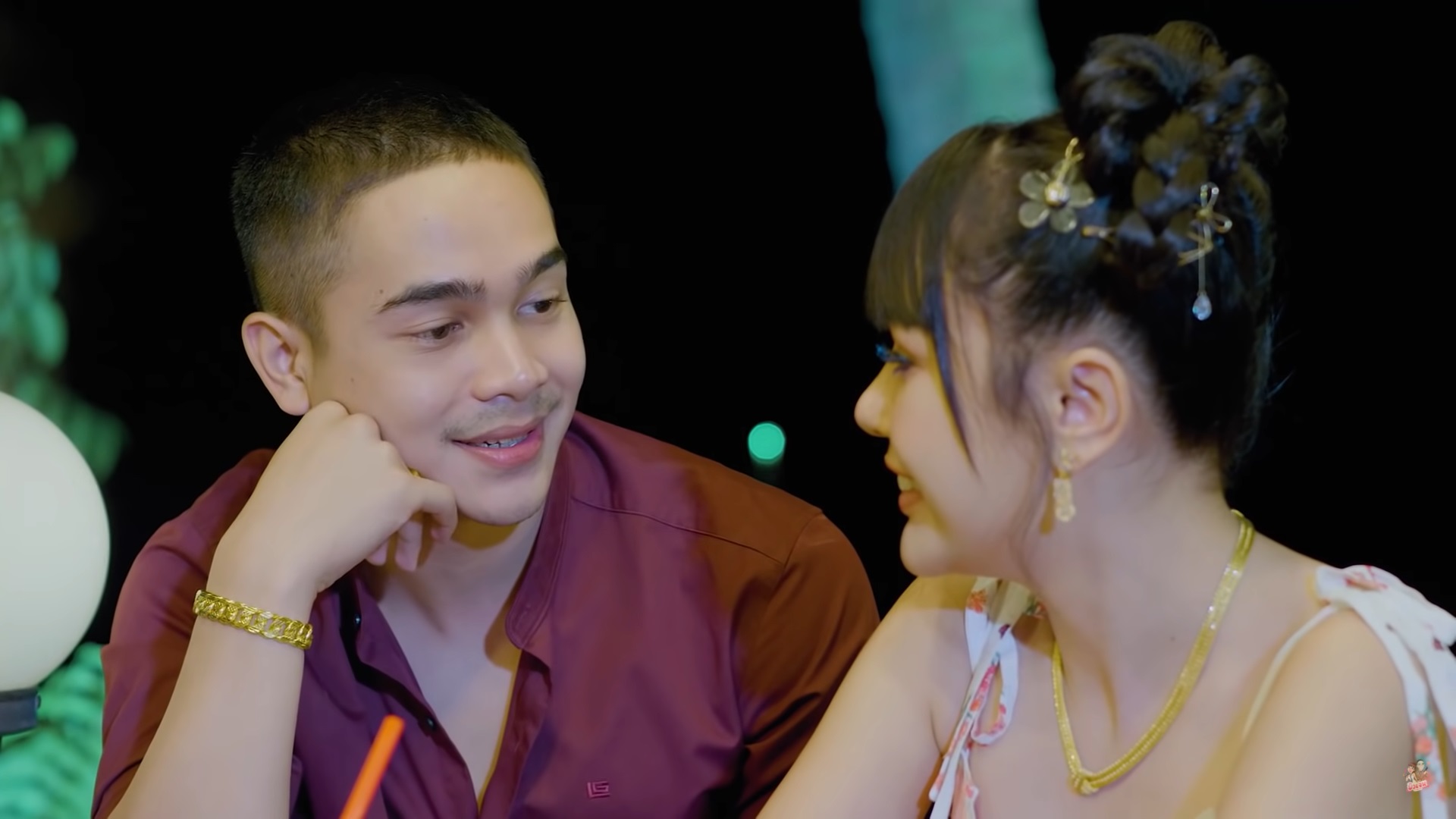 เจนนี่ ยิว 