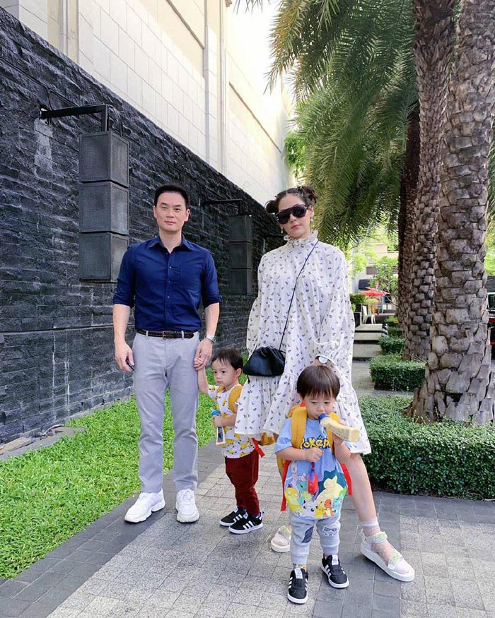 ชมพู่ น็อต น้องสายฟ้า น้องพายุ