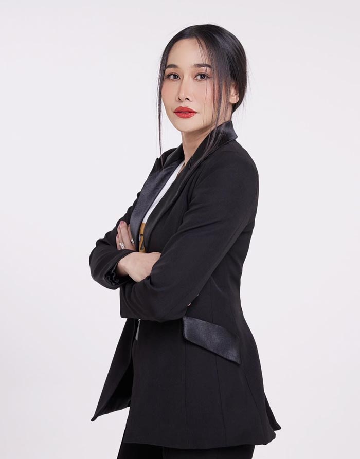 กุ้งพลอย กนิษฐรินทร์ 