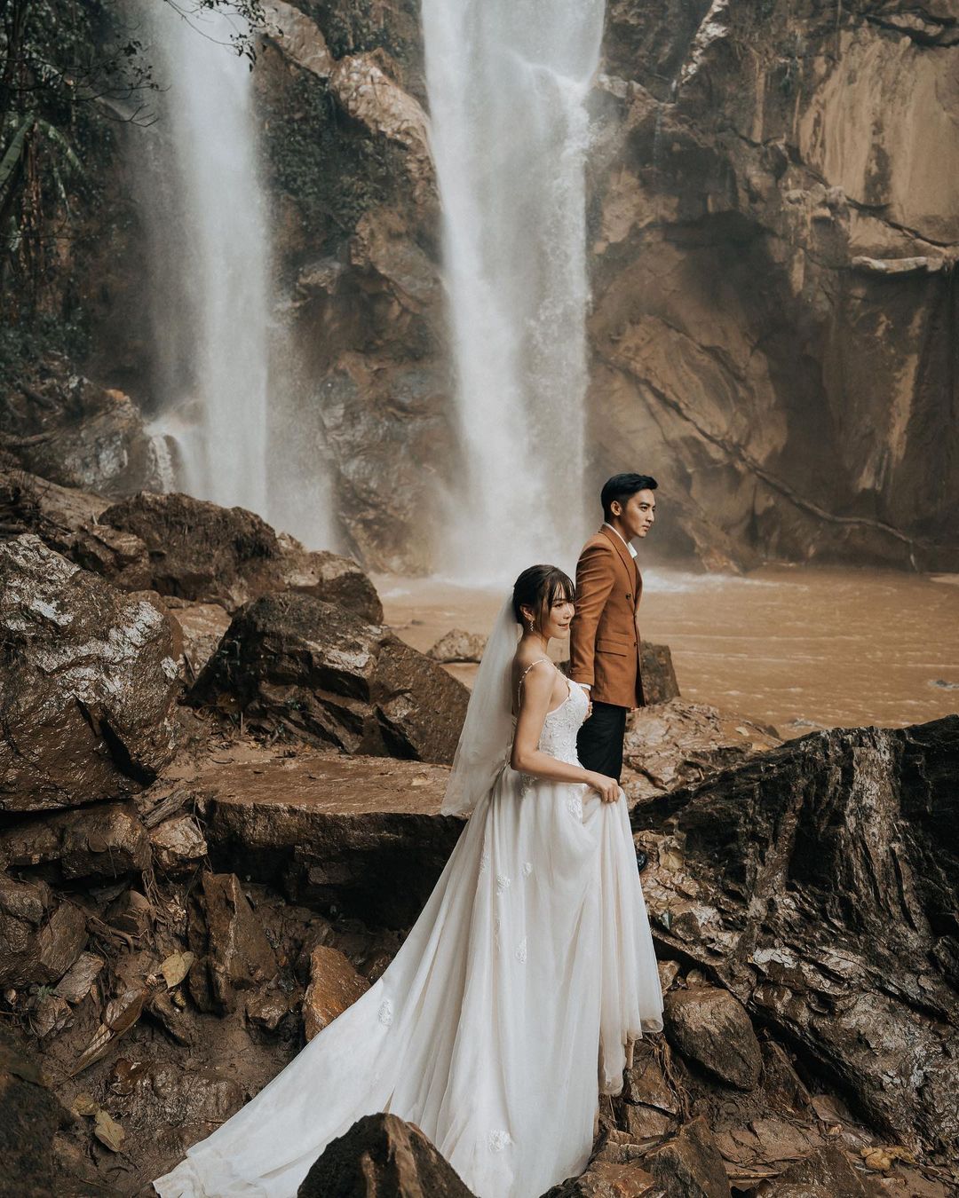 โก โกสินทร์