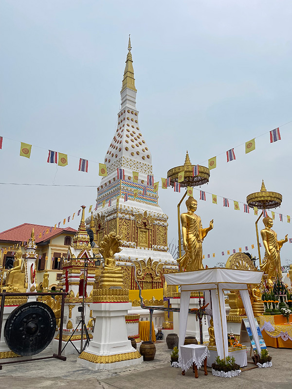 พระธาตุประจำวันเกิด