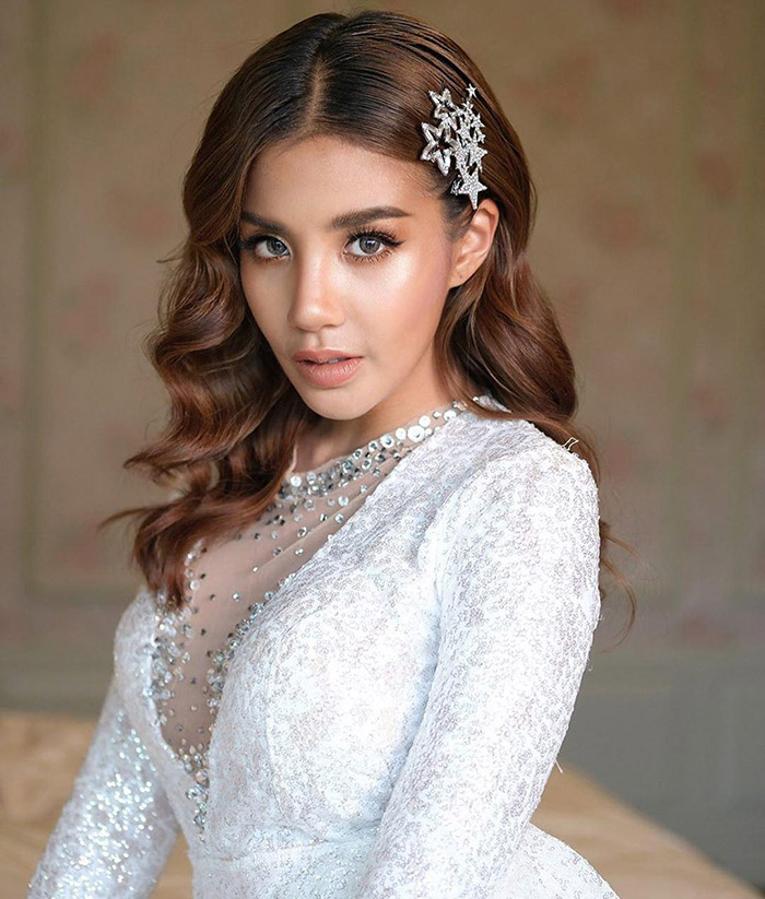 ดาราผิวแทน