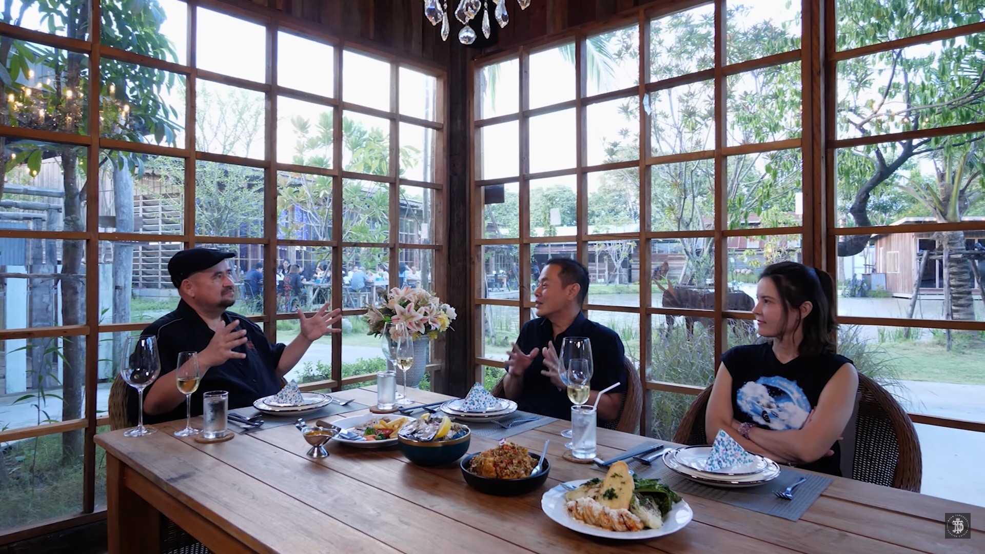 เป็ก สัณณ์ชัย 