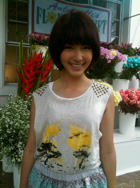 โม มนชนก