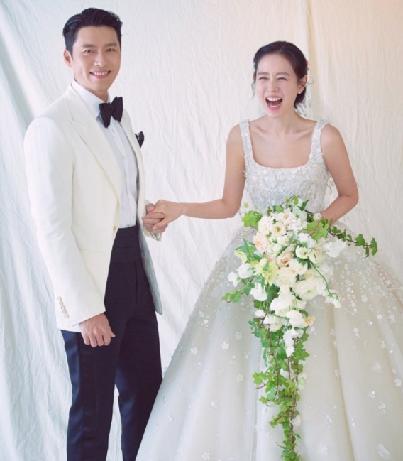ชุดแต่งงาน