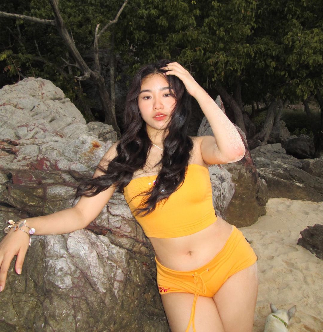 น้องพ้อยท์ ลูกสาว เท่ง เถิดเทิง