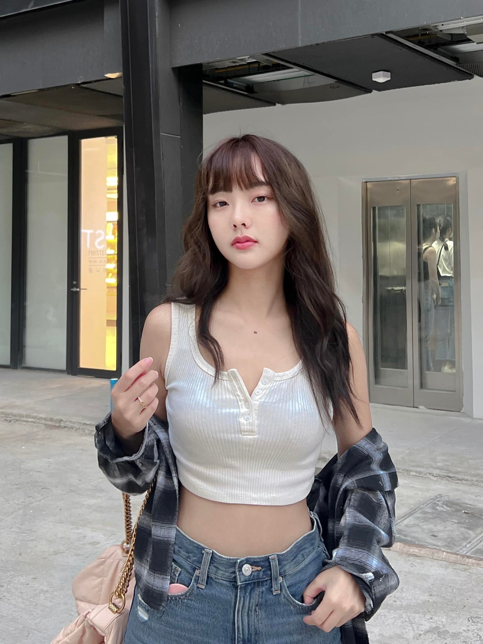 ปิ่นอมยิ้ม ธัญชนก