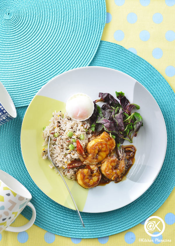 ข้าวอบธัญพืชกับกุ้งหมักน้ำผึ้งกระเทียม