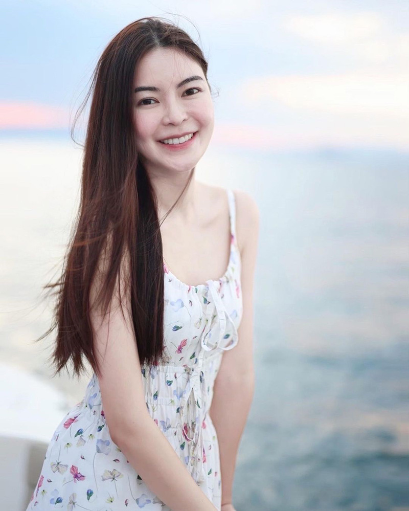 เอวา ปวรวรรณ วีระภุชงค์