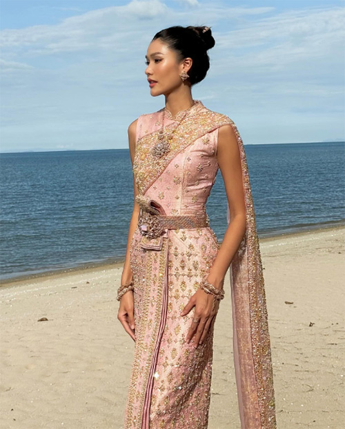 ส่อง 14 ไอเดียชุดไทยลอยกระทง งามสะดุดตา น่ามองทุกชุด