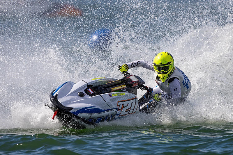 น้องออก้า