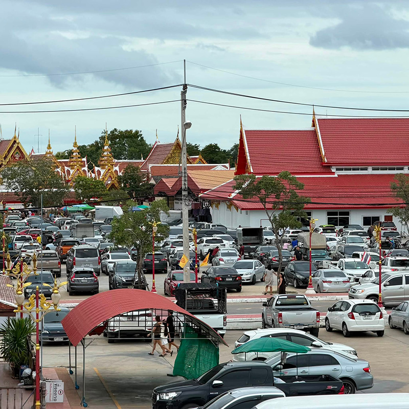 ตลาดริมน้ำวัดท่ากระบือ สมุทรสาคร