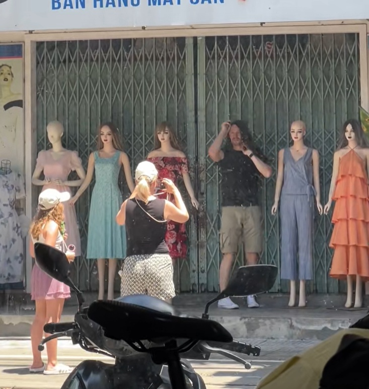 หุ่นลองเสื้อ