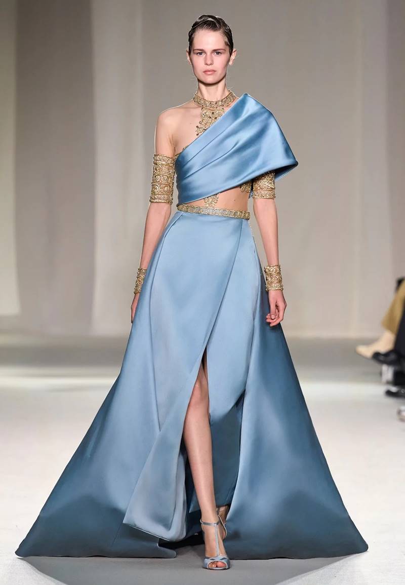 โอต์ กูตูร์ Elie Saab คอลเลคชั่น ผ้าสไบไทย 