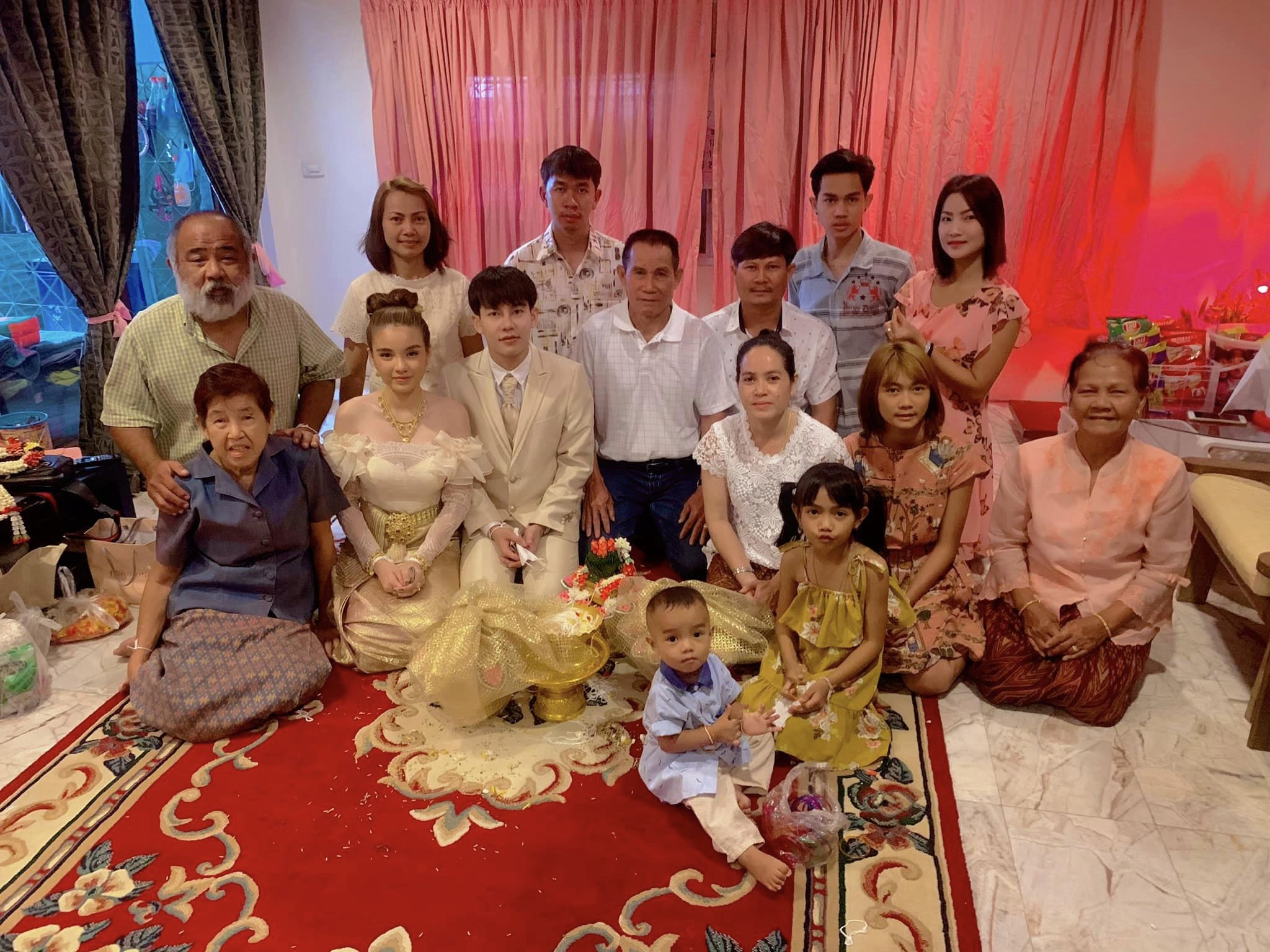 ครูเต้ย อภิวัฒน์ 