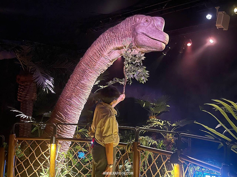 Jurassic World: The Experience