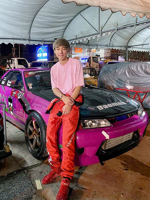 เบนซ์ เดม่อน