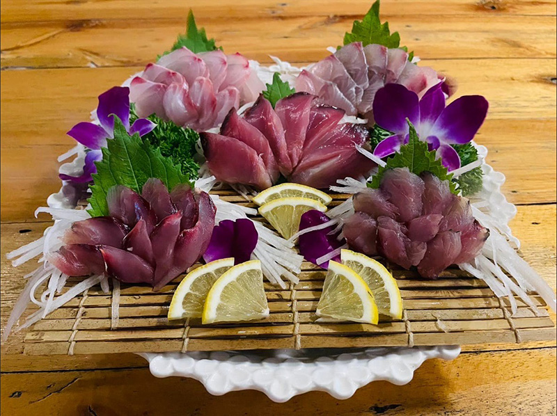 ร้านลับลม นาจอมเทียน ชลบุรี