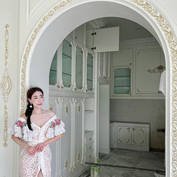 บ้าน เอิร์น จิรวรรณ