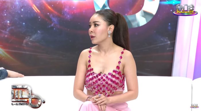  เป็กกี้ ศรีธัญญา