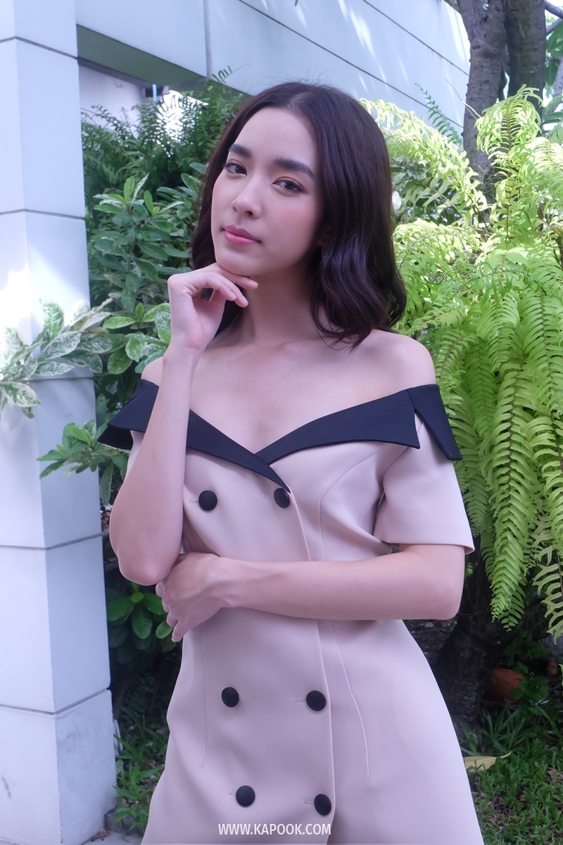 โม มนชนก