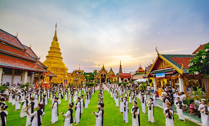 ฟ้อนเล็บ