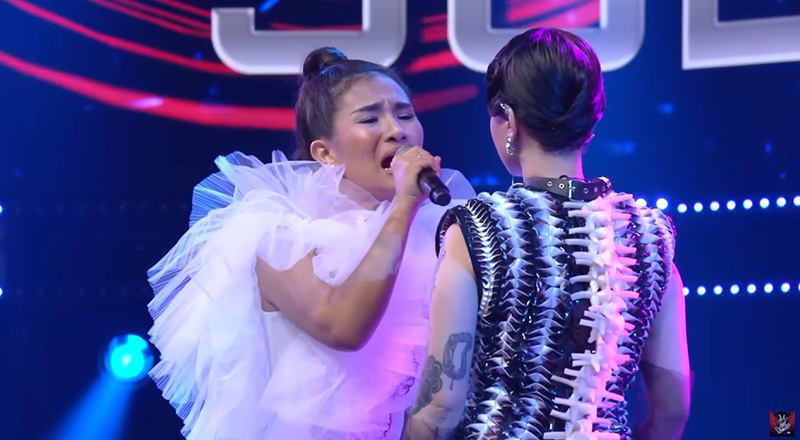 พลอย VS ปรางทิพย์ 