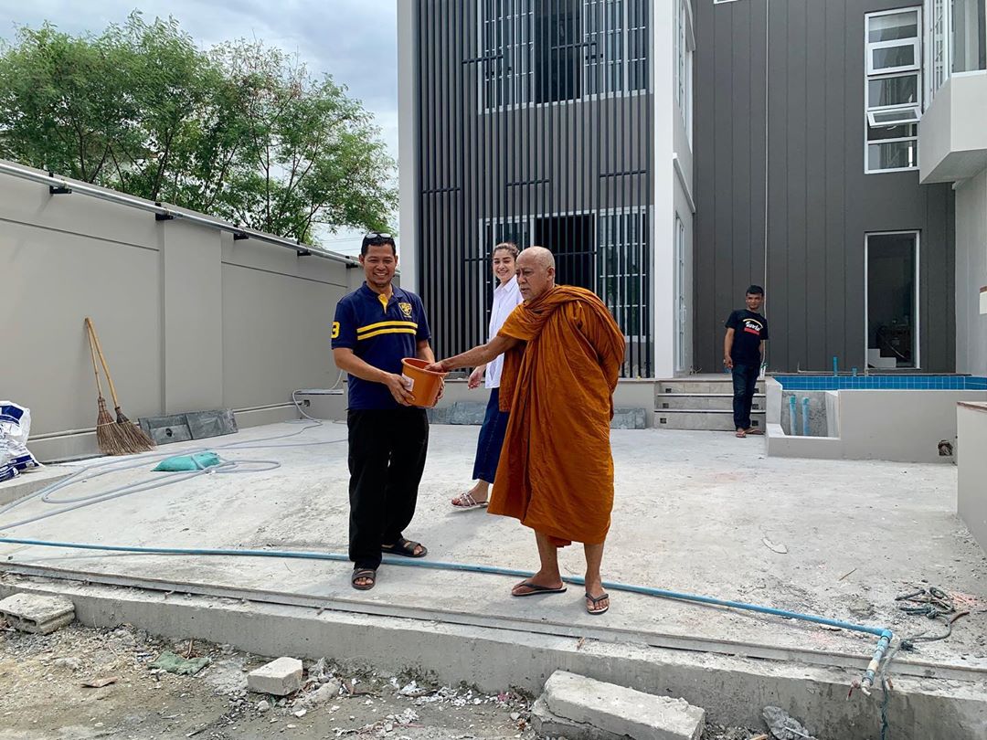 บ้านแจ๊ส ชวนชืน