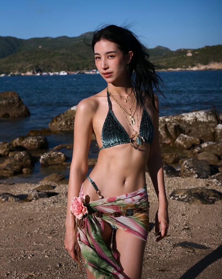 มิ้นต์ ชาลิดา นางเอกคนดัง นุ่งบิกินี่โชว์หุ่นสวยสับที่เวียดนาม