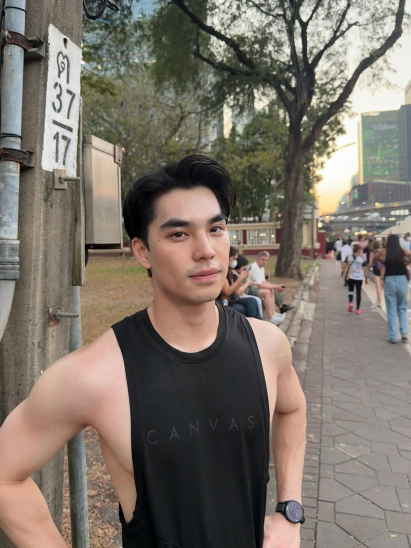 เอม สรรเพชญ์