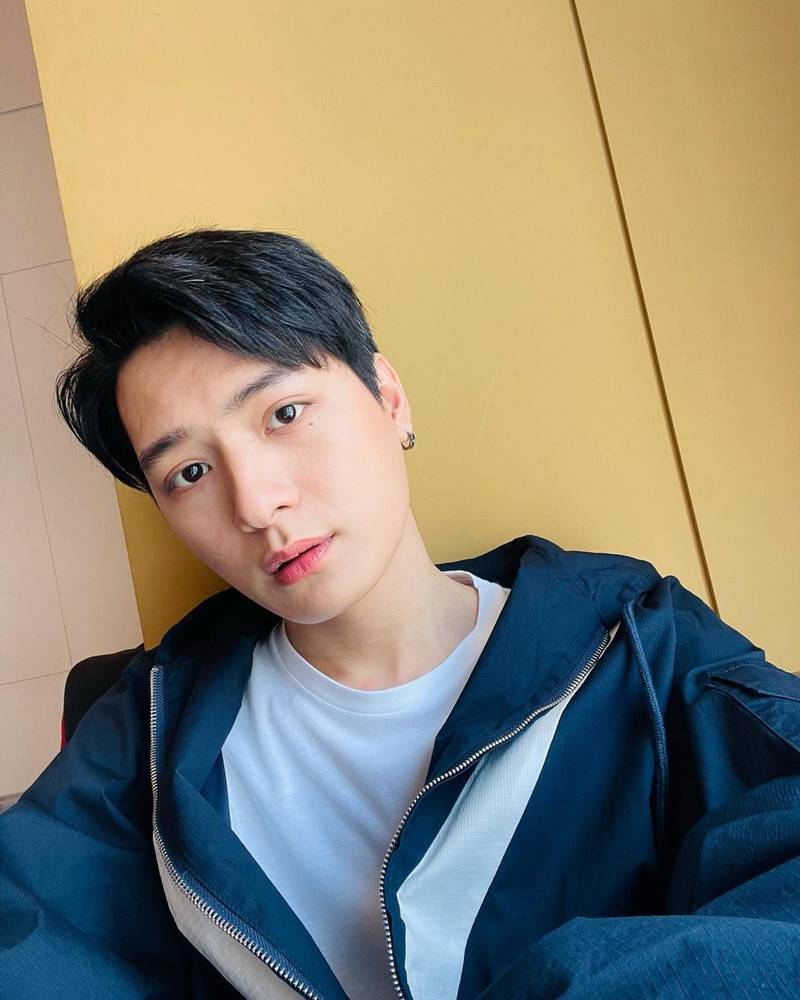 คริส พีรวัส 