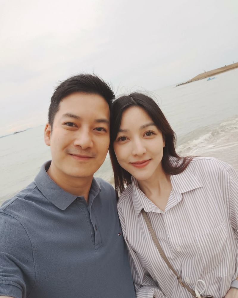 ภรรยาเชน ธนา