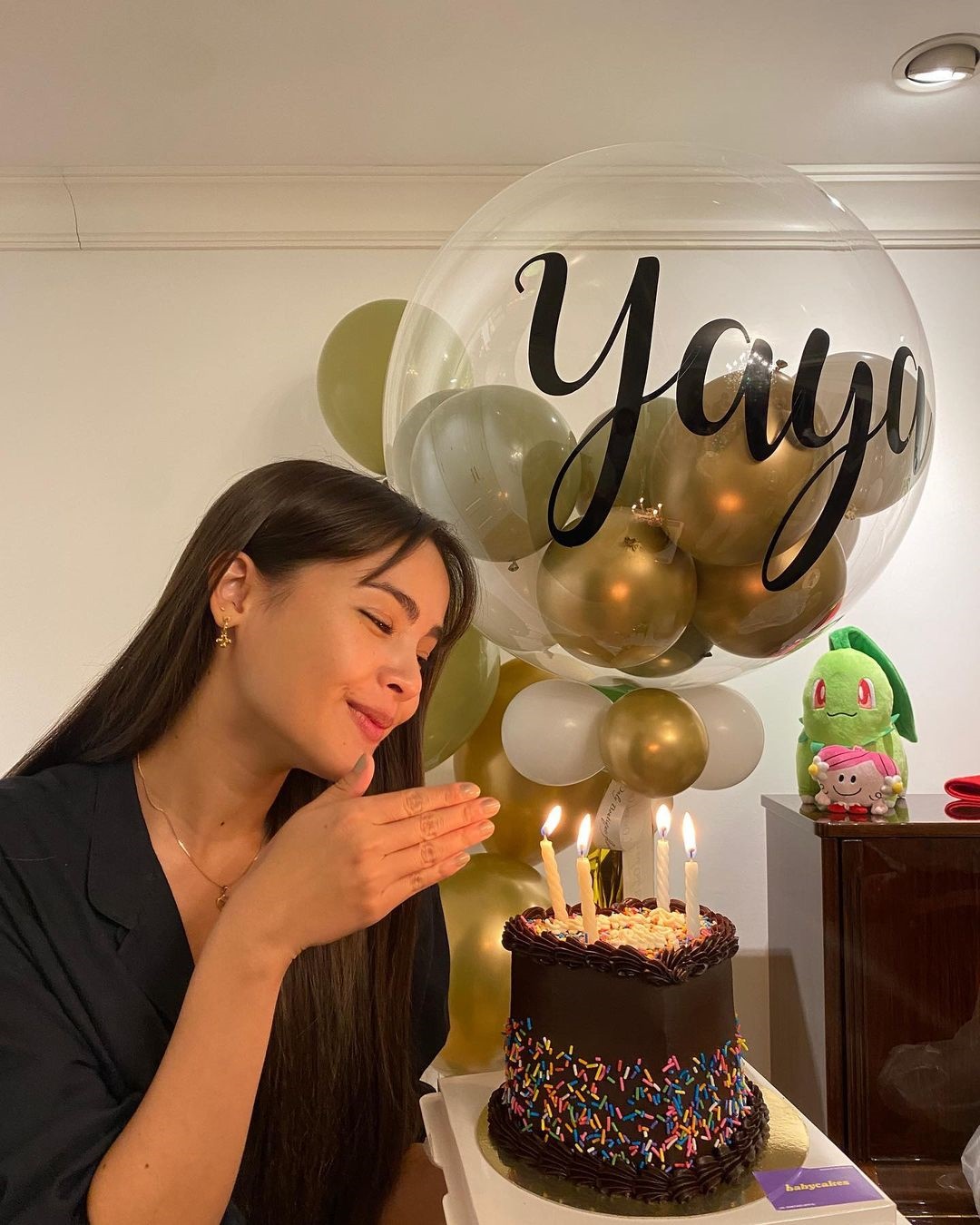 ณเดชน์ ญาญ่า 