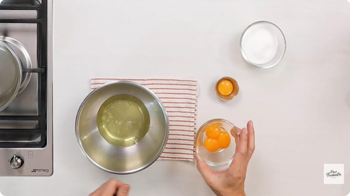 ครันชี่ช็อกโกแลตพัฟโลวา เค้กช็อกโกแลต สูตรขนม