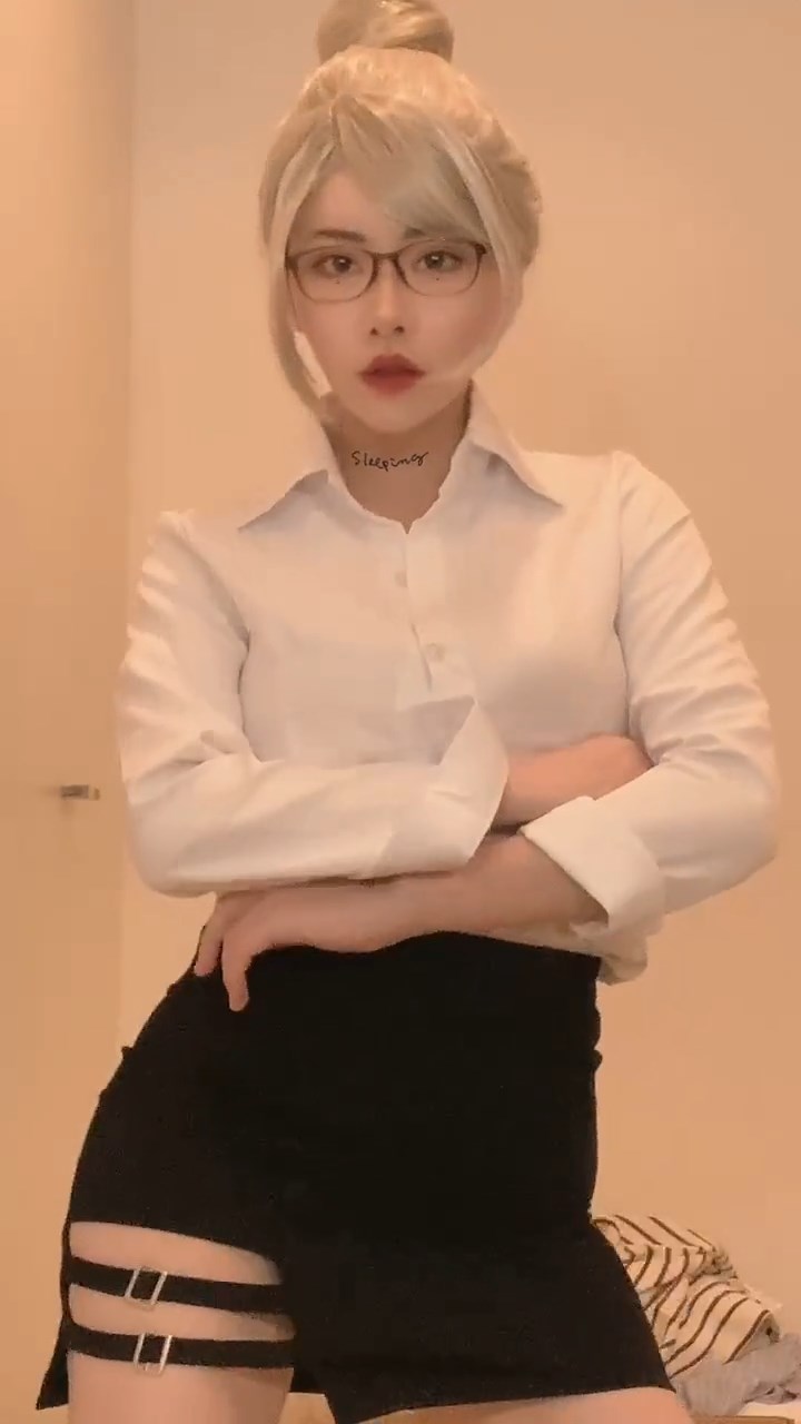 เอมิ ฟูคาดะ