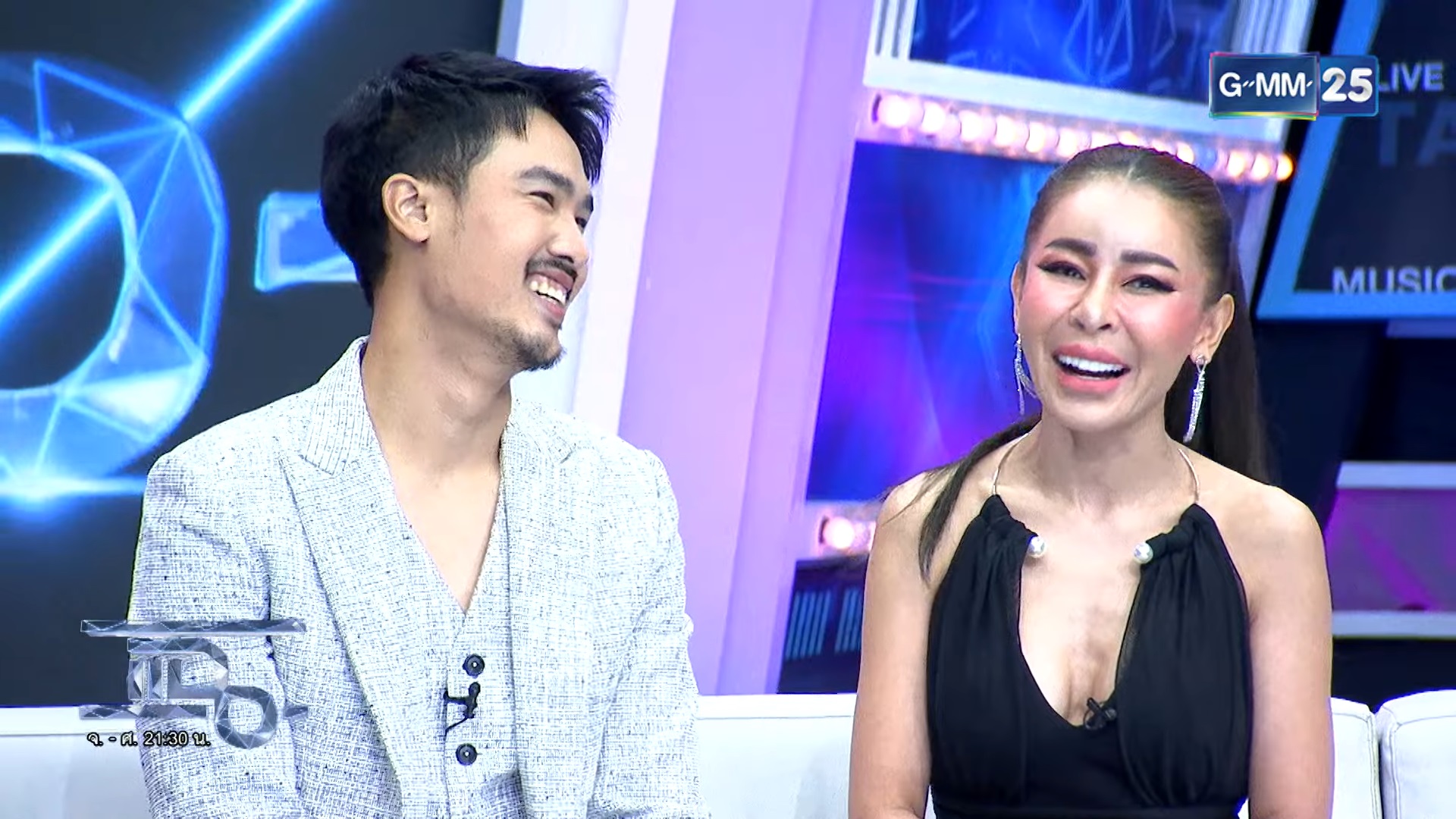  เป็กกี้ ศรีธัญญา 