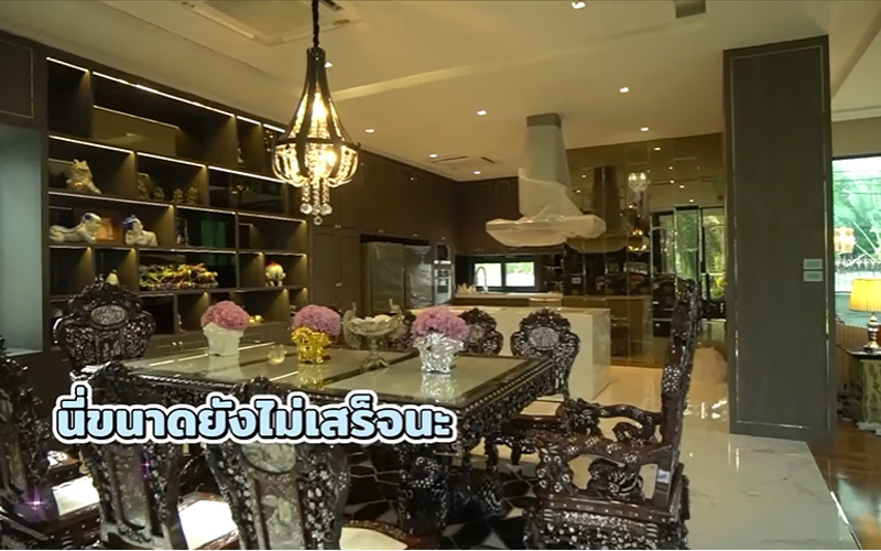 บ้าน มดดำ คชาภา
