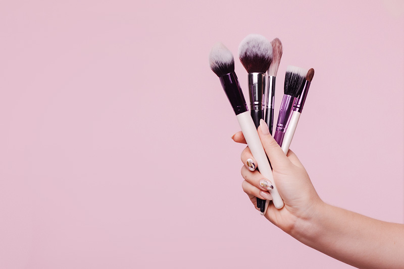 แปรงแต่งหน้า