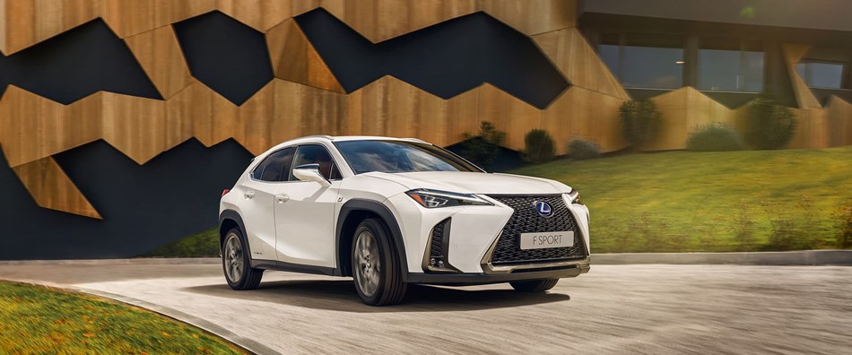 Lexus UX 2022