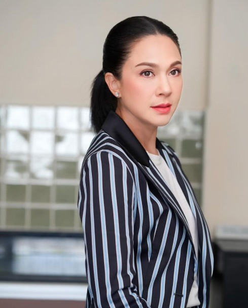 ดาราหญิงไทย